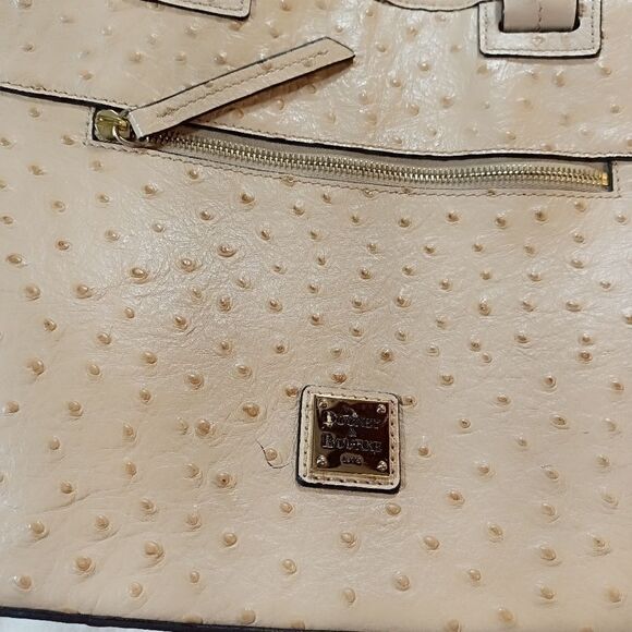 Dooney & Bourke  LEATHER Shoulder Bag PRISTINE condition - Picture 9 of 9
